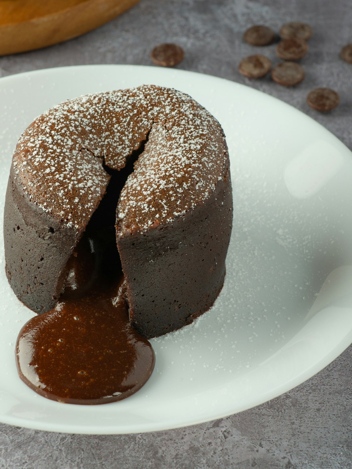 Warmes Dessert mit Vanilleglace